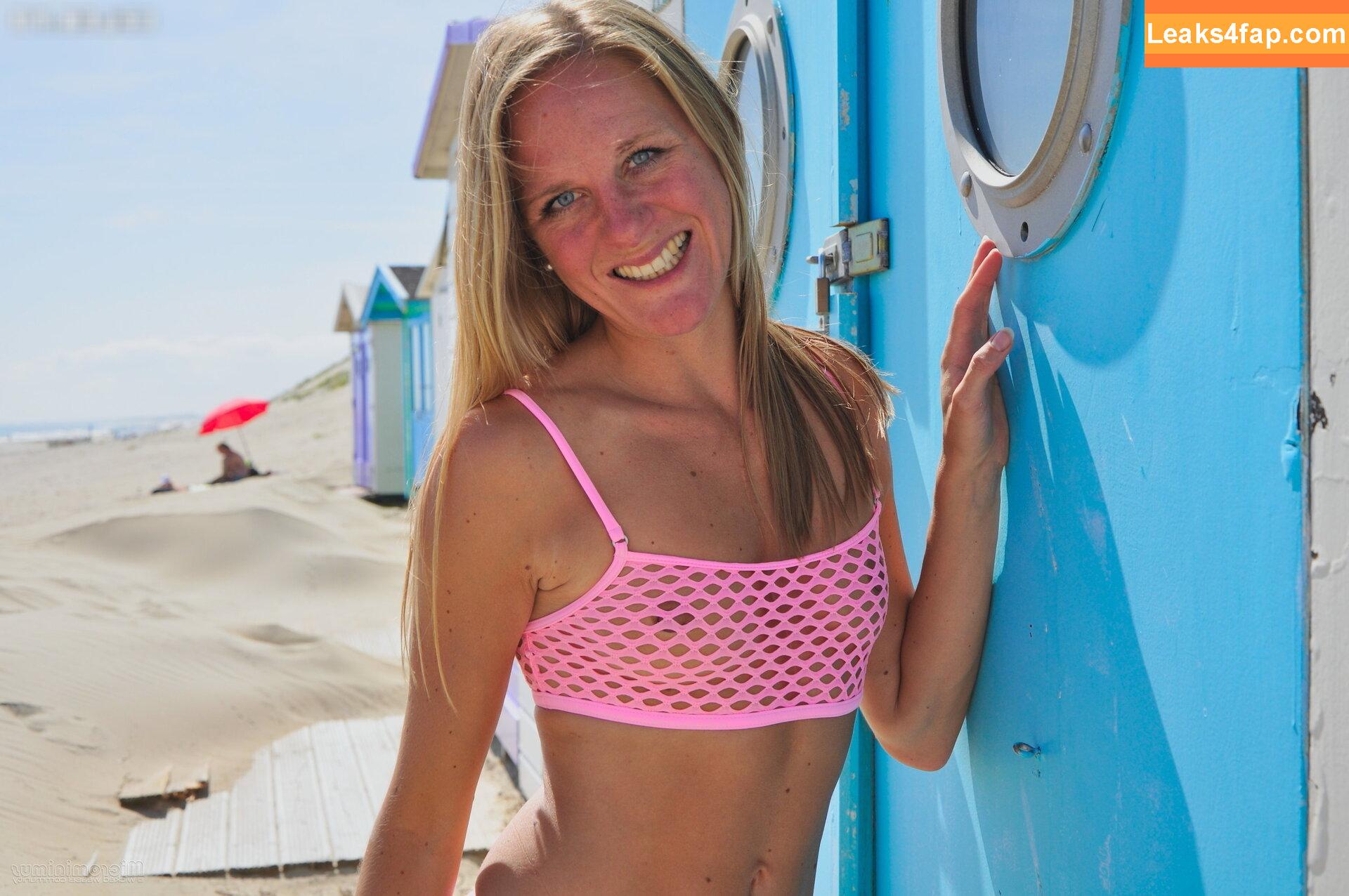 Microminimus & Wicked Weasel Models /  leaked photo photo #0699