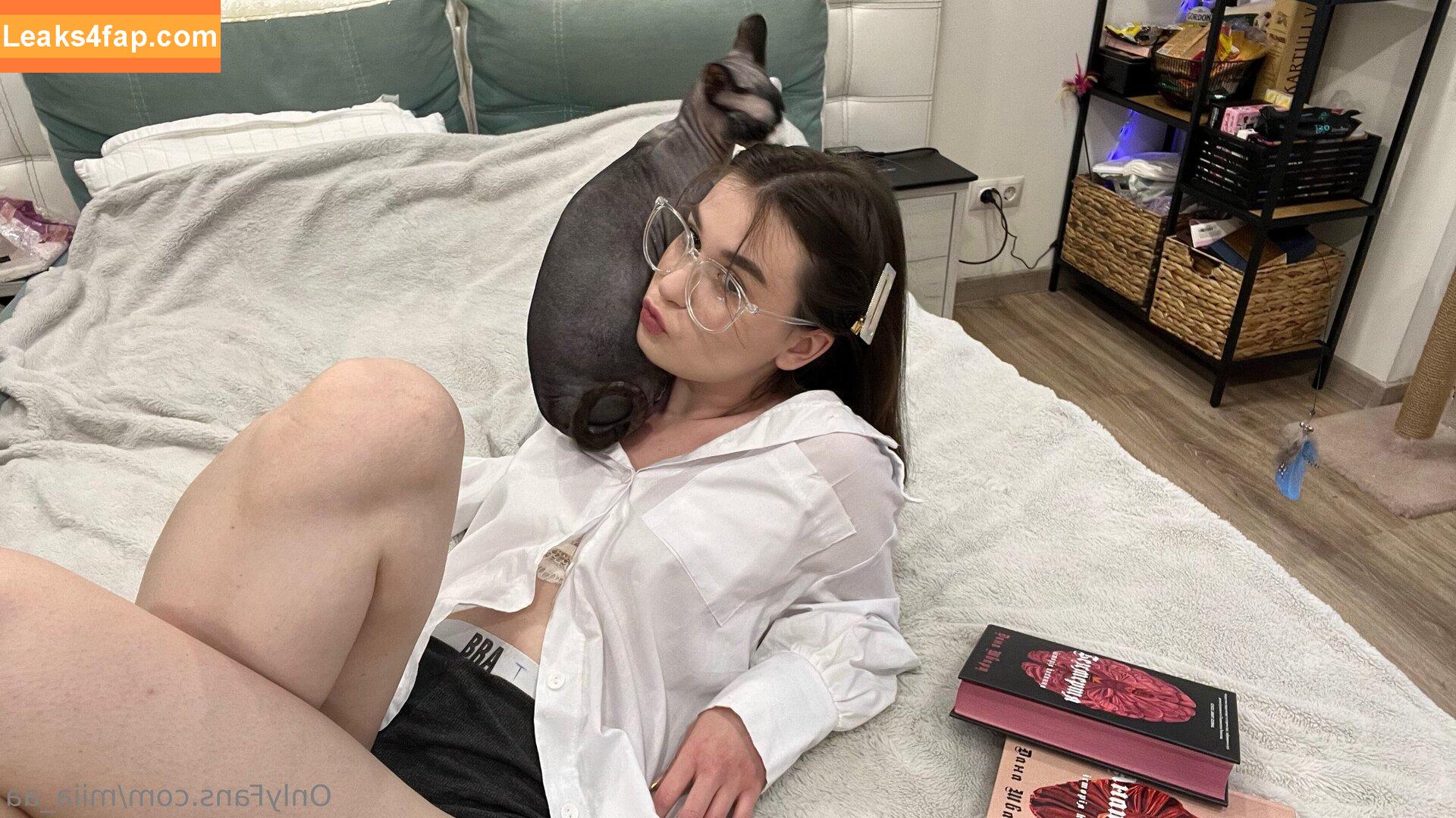 miia_aa / miiaaa._ leaked photo photo #0006