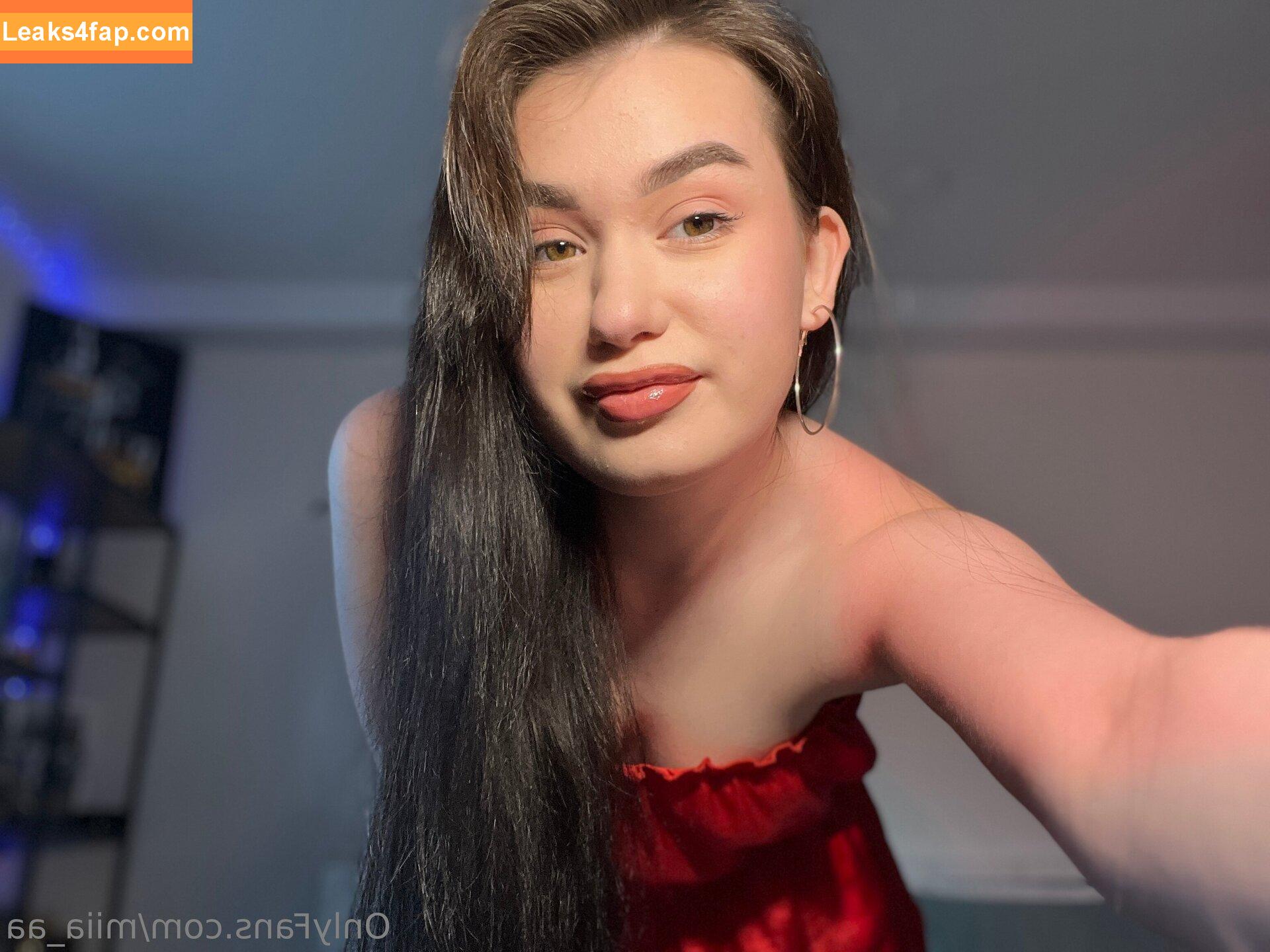 miia_aa / miiaaa._ leaked photo photo #0012