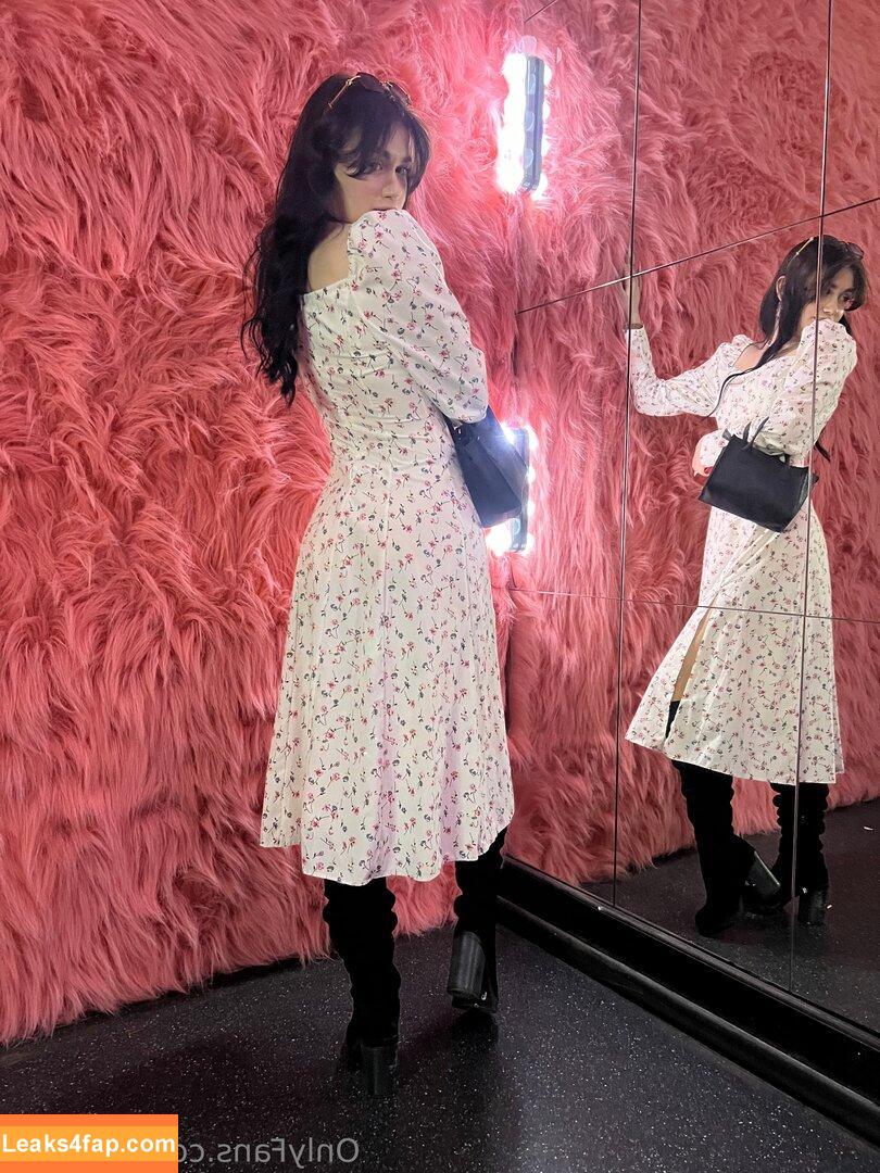 miia_aa / miiaaa._ leaked photo photo #0019