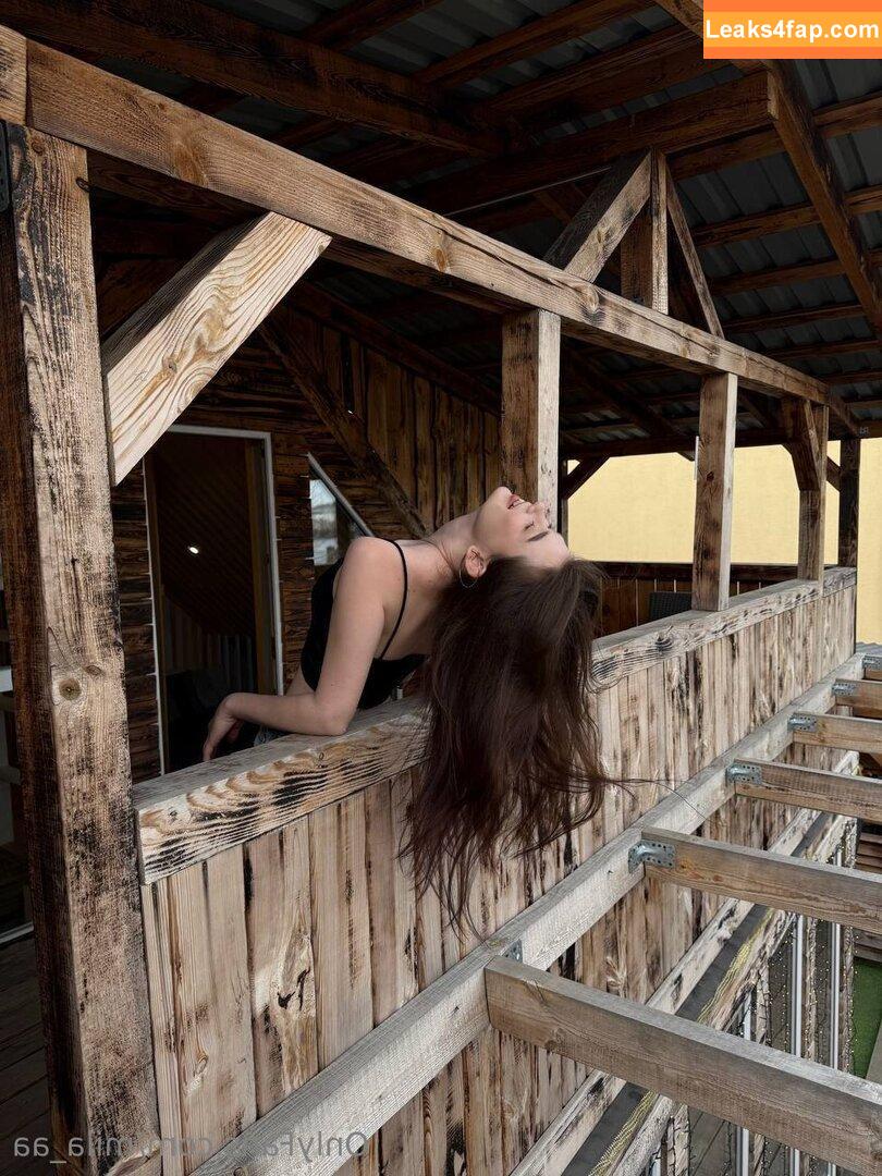 miia_aa / miiaaa._ leaked photo photo #0021