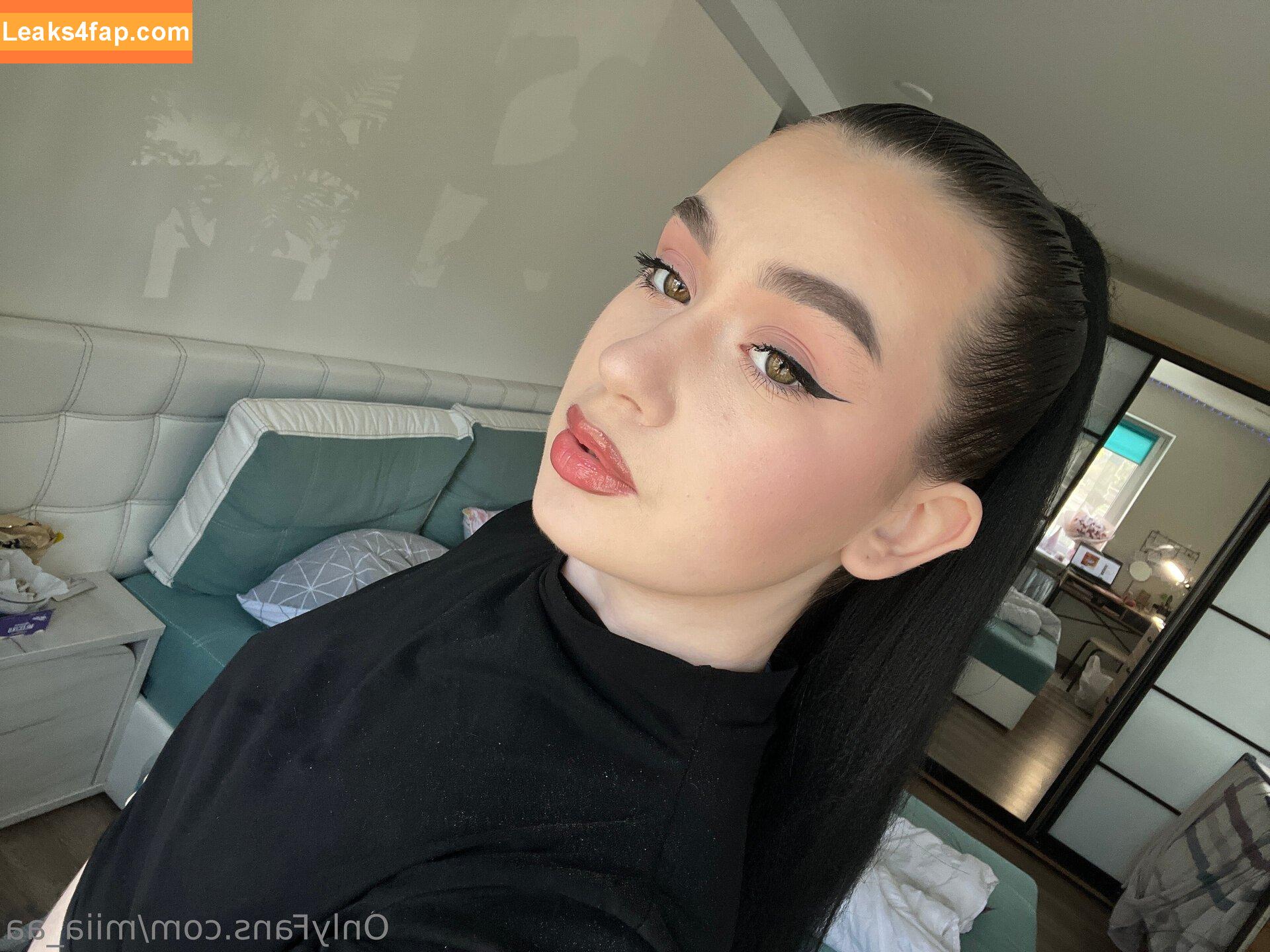 miia_aa / miiaaa._ leaked photo photo #0022