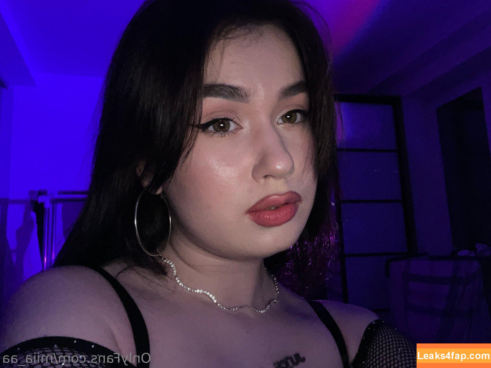 miia_aa / miiaaa._ leaked photo photo #0024