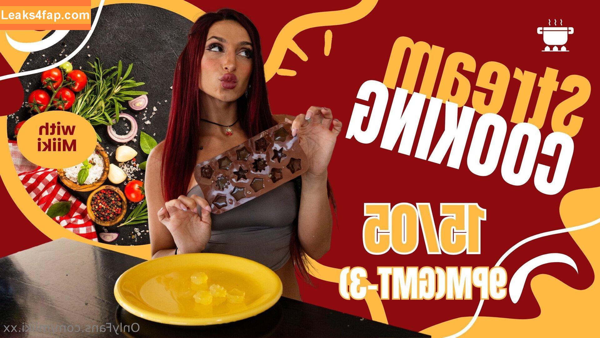 miiki.xx / mikiistar_xo leaked photo photo #0042