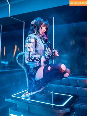 Miimmikyu photo #0313