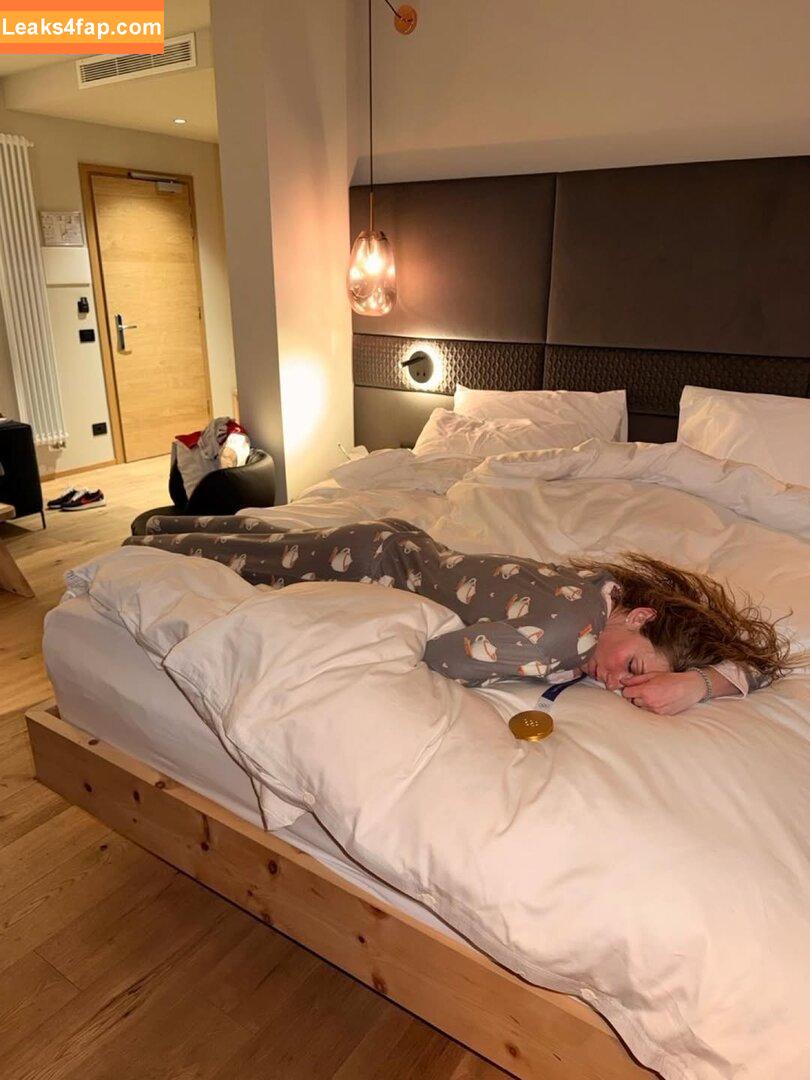 Mikaela Shiffrin / https: / mikaelashiffrin leaked photo photo #0095