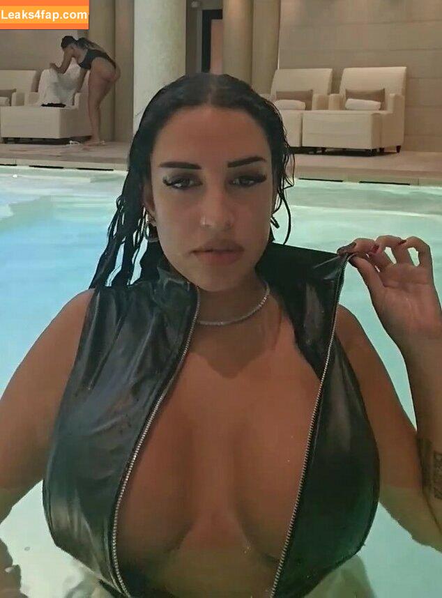 Mikaelabrbs / Mikaela Barbosa leaked photo photo #0074