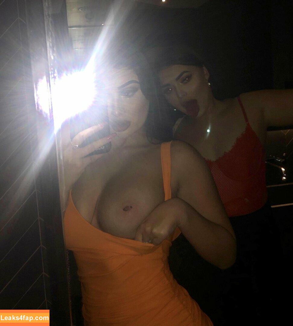 mikaelatesta / https: leaked photo photo #0036