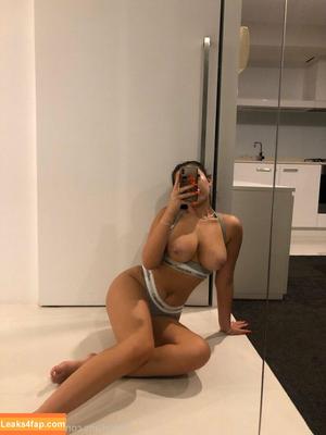 mikaelatesta photo #0064