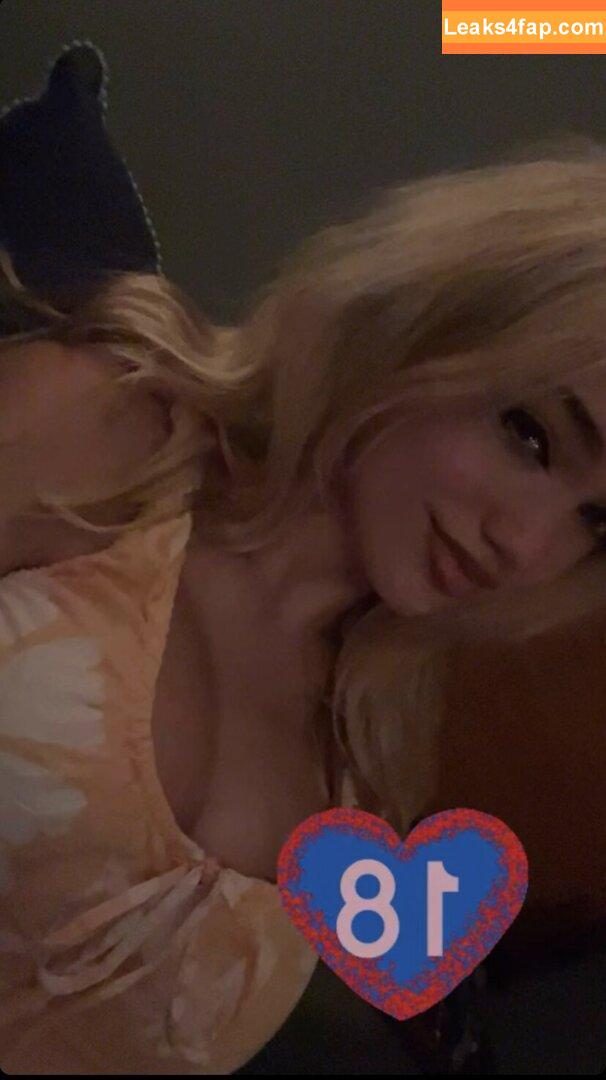 Mikahhlynn / Mikah / Myekuh / mikahlyynn leaked photo photo #0001