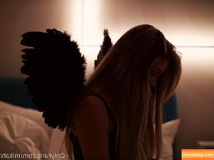 mikahl photo #0103