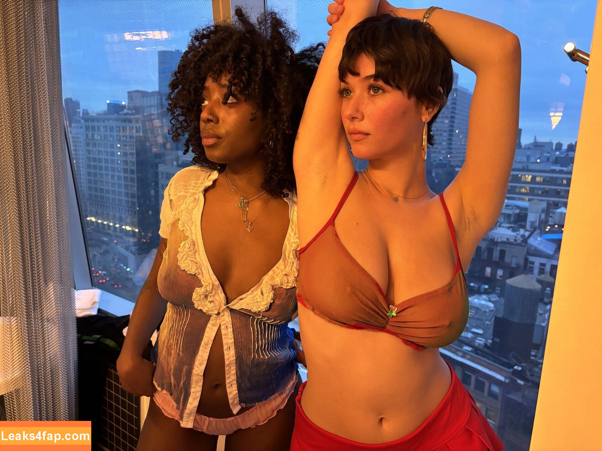 Mikaila71002 / Mikaila leaked photo photo #0138