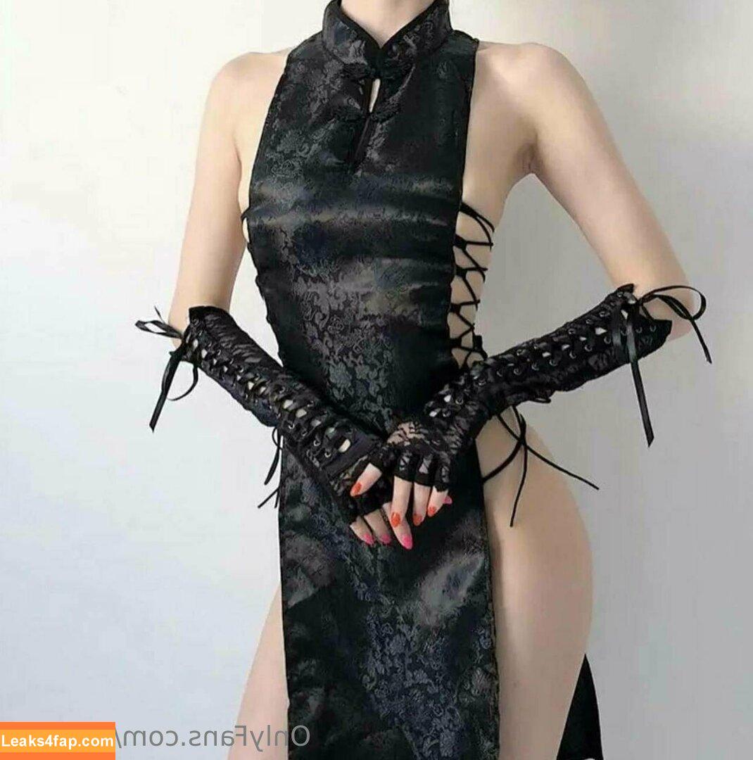 mikii.xx / mikiistar_xo leaked photo photo #0111