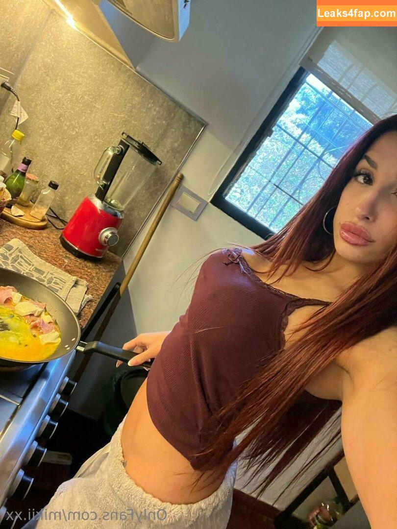 mikii.xx / mikiistar_xo leaked photo photo #0121