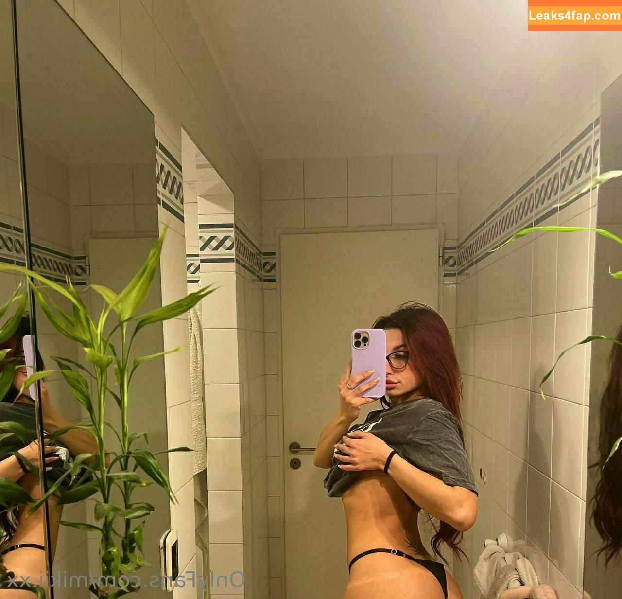 mikii.xx / mikiistar_xo leaked photo photo #0132