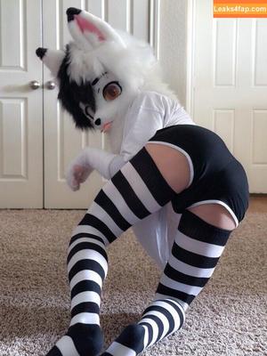 Mikiwoof photo #0011