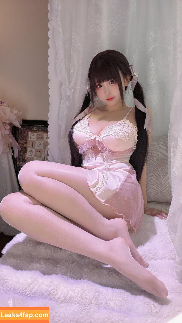 Mikomikoww / Miko / freemikomihokina / mikomikowow leaked photo photo #0426