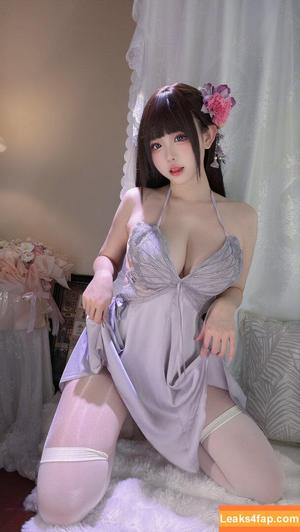 Mikomikoww photo #0269