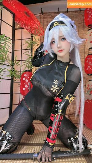 Mikomikoww photo #0445