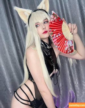 MikureiCosplay photo #0010