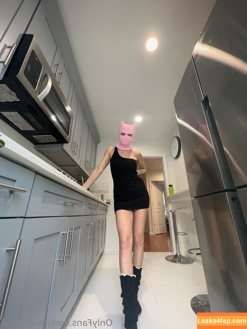 mila.mask /  leaked photo photo #0023