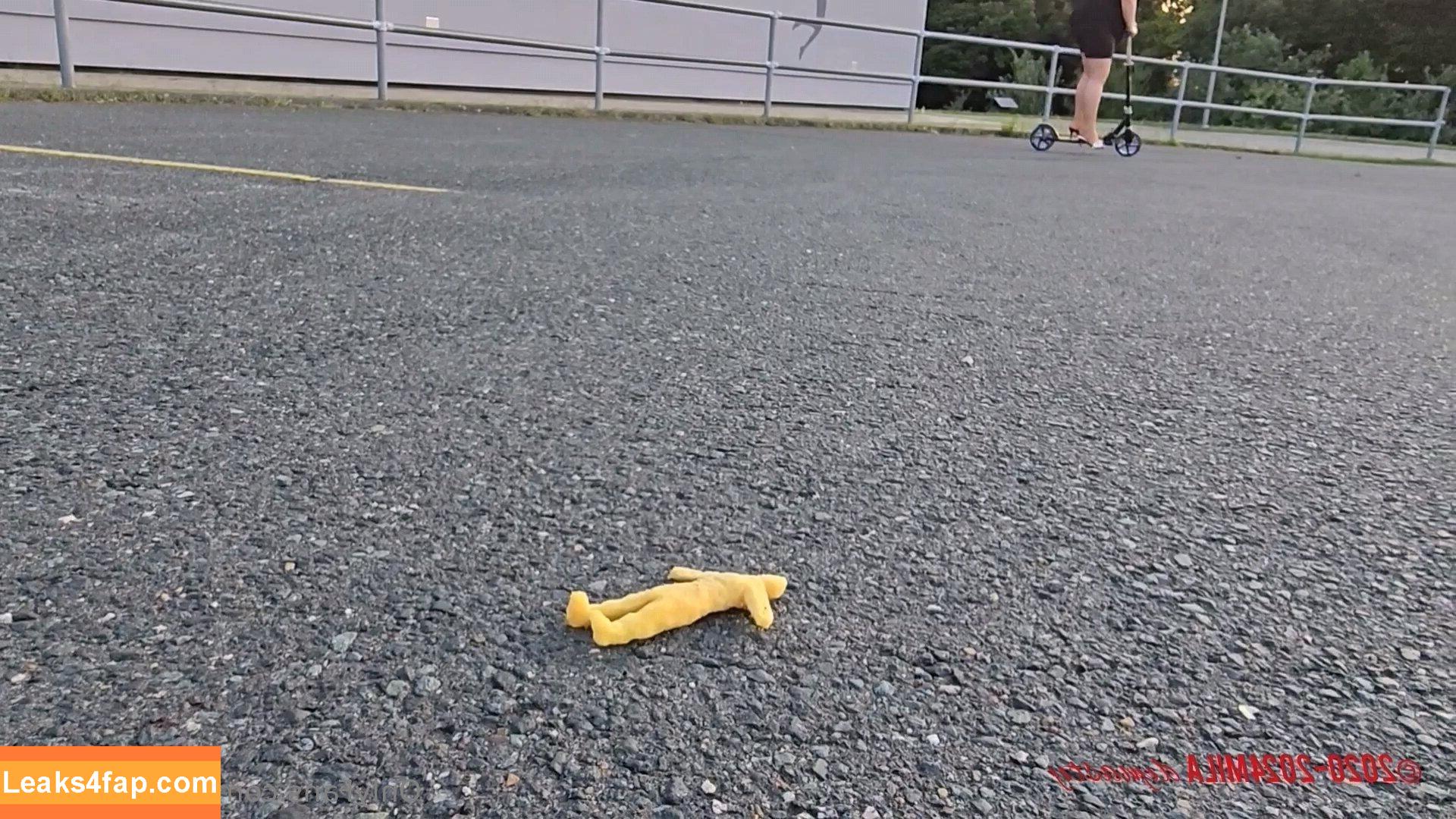 milady_nasty / milady_nasty_feet leaked photo photo #0004