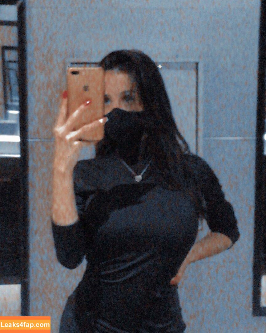 Milagros Seghi / milagros_seghi leaked photo photo #0009
