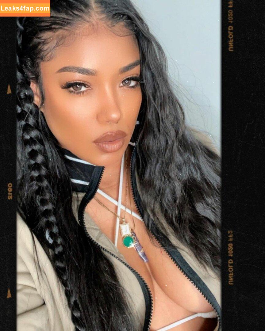 MilaJ / iammilaj leaked photo photo #0023