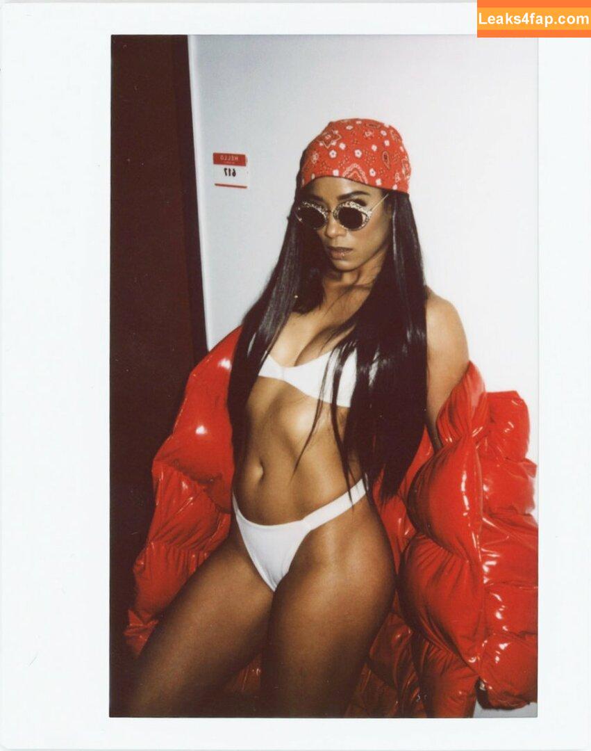 MilaJ / iammilaj leaked photo photo #0044