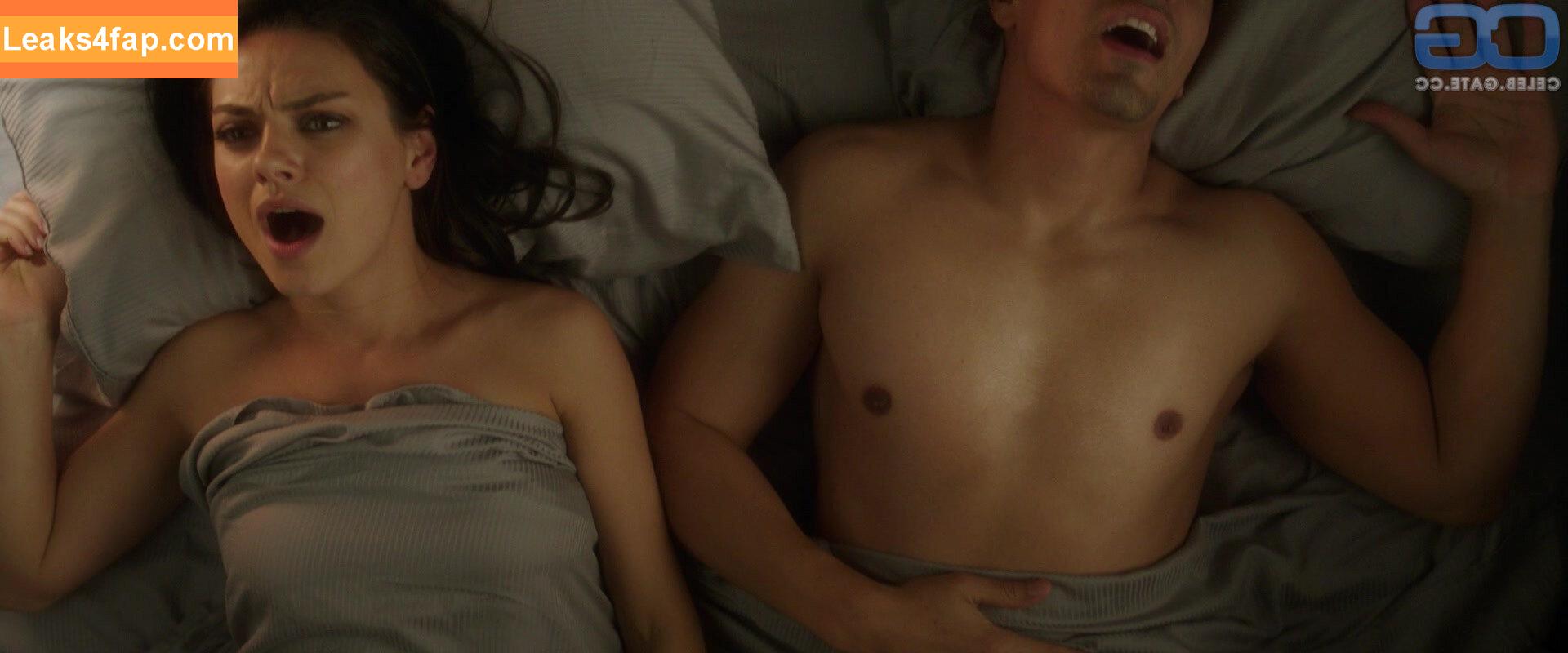 milakunis /  leaked photo photo #0005