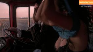 milakunis photo #0025