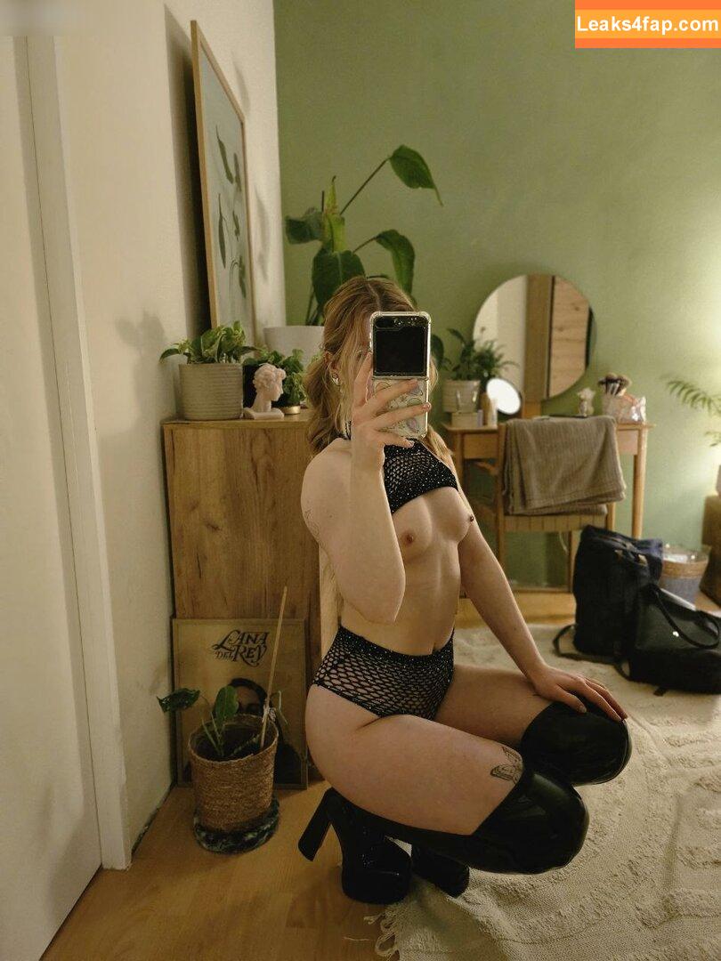 milamadness02 / mila_madness leaked photo photo #0335