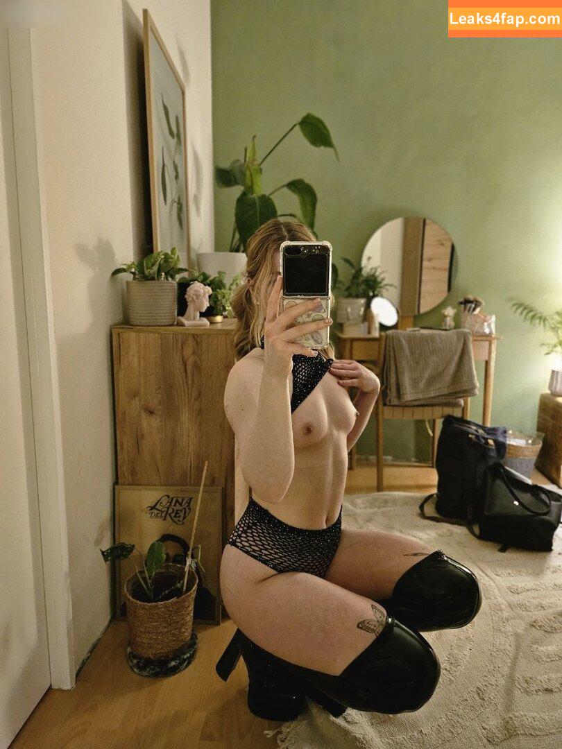 milamadness02 / mila_madness leaked photo photo #0336
