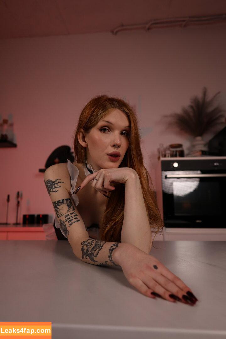 milana_ts /  leaked photo photo #0061
