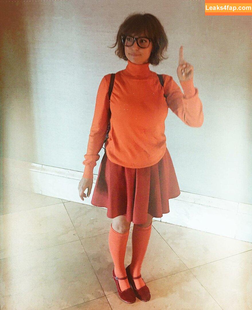 Milana Vayntrub / AT&T Girl / https: / mintmilana leaked photo photo #0046
