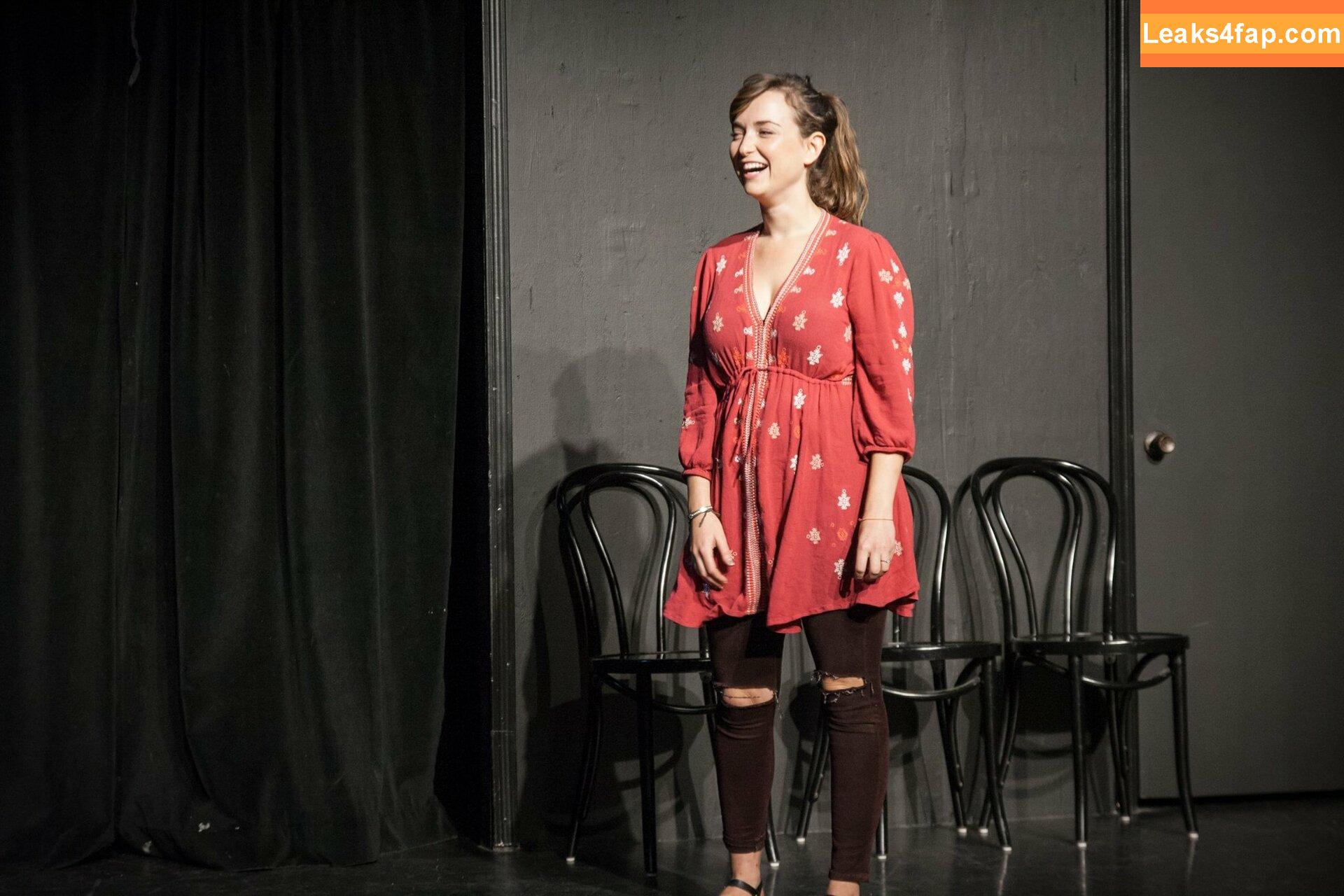 Milana Vayntrub / AT&T Girl / https: / mintmilana слитое фото фото #0055