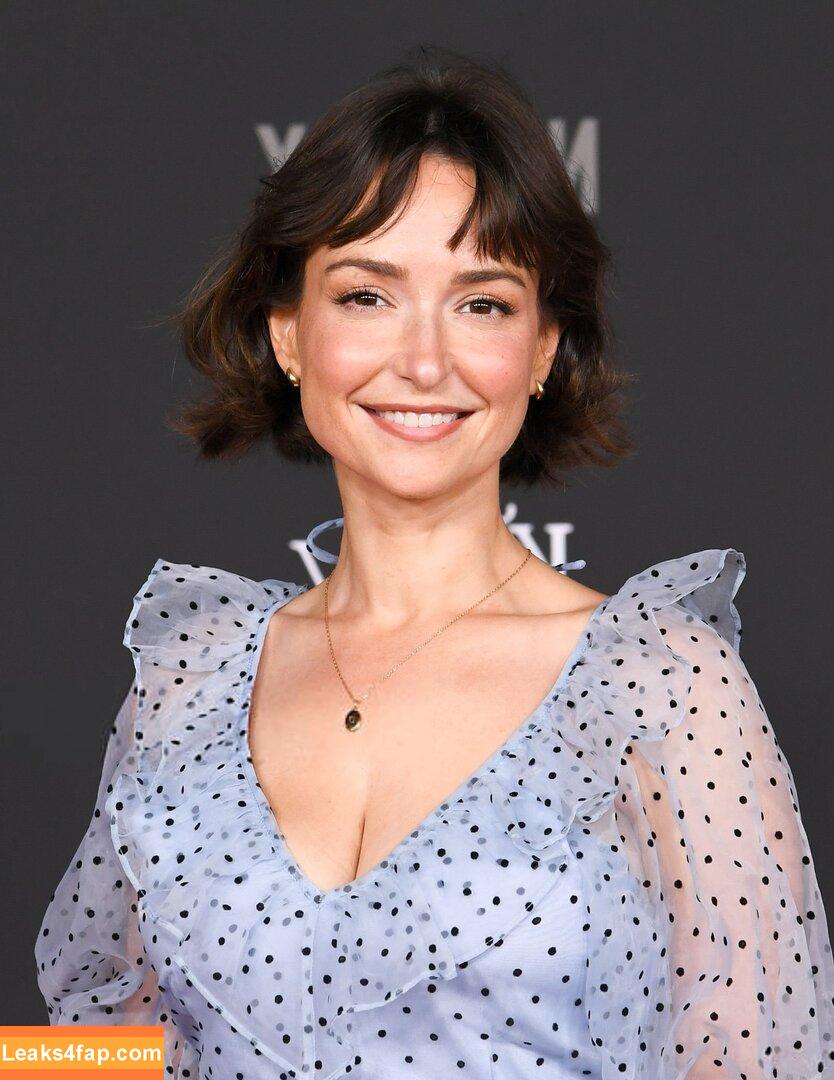 Milana Vayntrub / AT&T Girl / https: / mintmilana leaked photo photo #0753