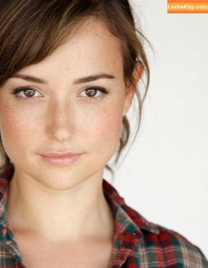 Milana Vayntrub фото #0040