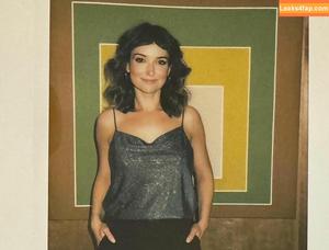 Milana Vayntrub photo #0227