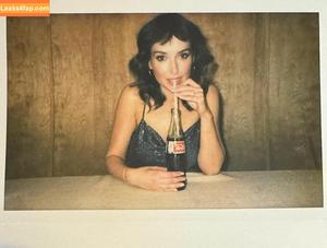 Milana Vayntrub photo #0228