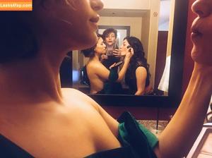 Milana Vayntrub photo #0305