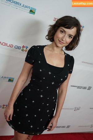 Milana Vayntrub photo #0320