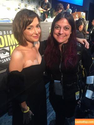 Milana Vayntrub photo #0340