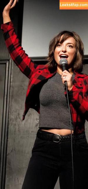 Milana Vayntrub фото #0689