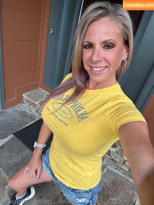 mildwifebarbie photo #0051