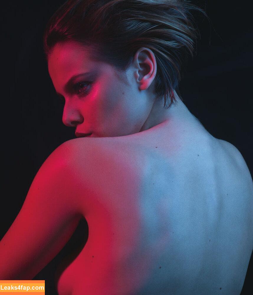 Milena Toscano / milenatoscano слитое фото фото #0024