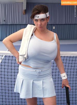 Milena Velba photo #10307