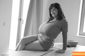 Milena Velba photo #6185