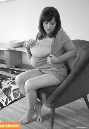 Milena Velba photo #6201