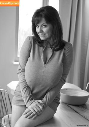 Milena Velba photo #6234